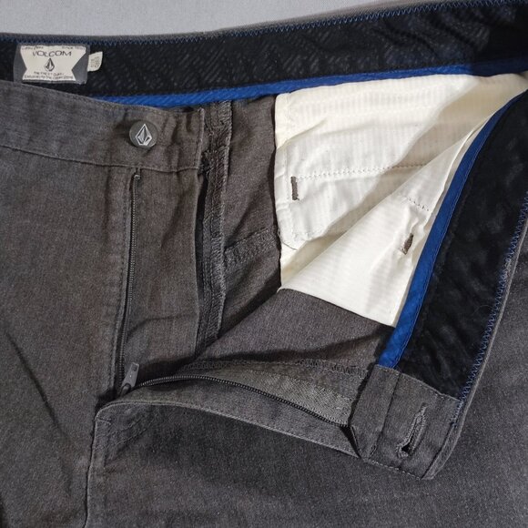 Volcom pants men's size 36X32 grey colour Vmonty straight lag Style# 11133S1 - Picture 9 of 14